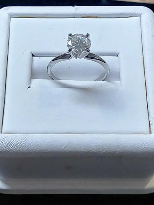 Leah Jewelers Jeweler Elmhurst, IL